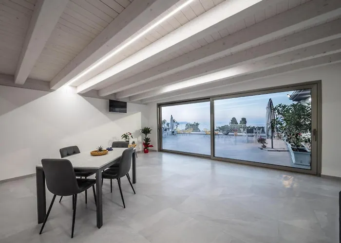U Preiu - Casa Solarium Apartment Patti